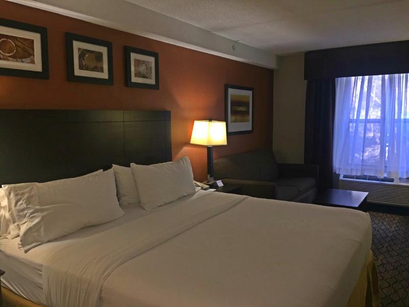 Holiday Inn Express Danbury I-84, An Ihg Hotel Exteriér fotografie